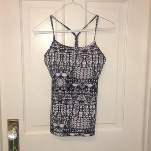 Lululemon Power- Y Tank Top!!